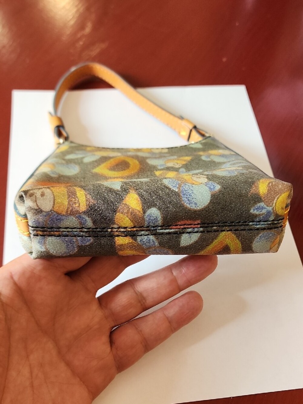 Dooney & Bourke Vintage Bumble Bee "D" Mini Hobo Bag. 2006 - Picture 11 of 13